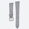 Bracelet de montre en daim au poignet