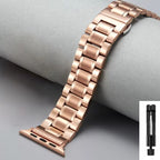 Détail du bracelet montre connectée métal
