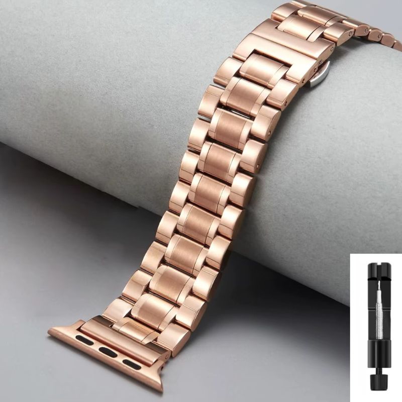 Détail du bracelet montre connectée métal