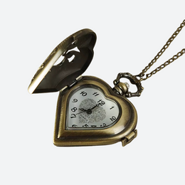 Montre à Gousset Femme Cœur Bronze Vintage Pendentif