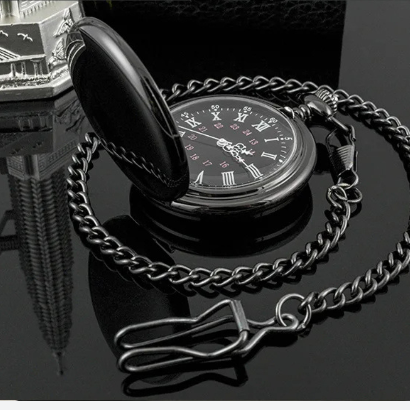 Chaîne de la montre à gousset femme cadran noir