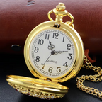 Chaîne de la montre à gousset femme dorée