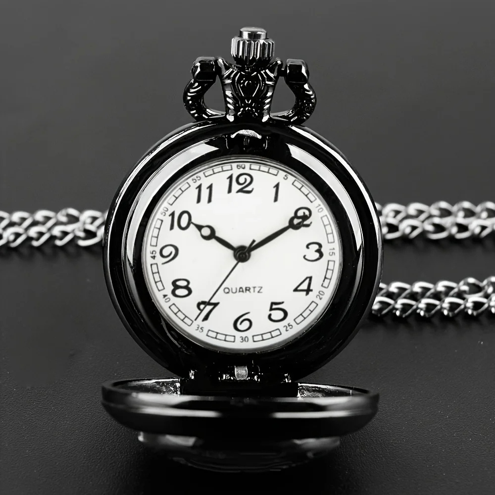 Montre à gousset homme à bouton poussoir, couvercle ouvert