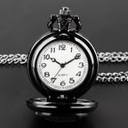 Montre à gousset homme rose galactique portée en pendentif