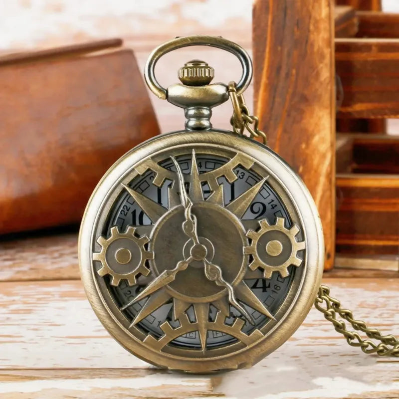 Montre à gousset homme bronze antique portée à la chaîne