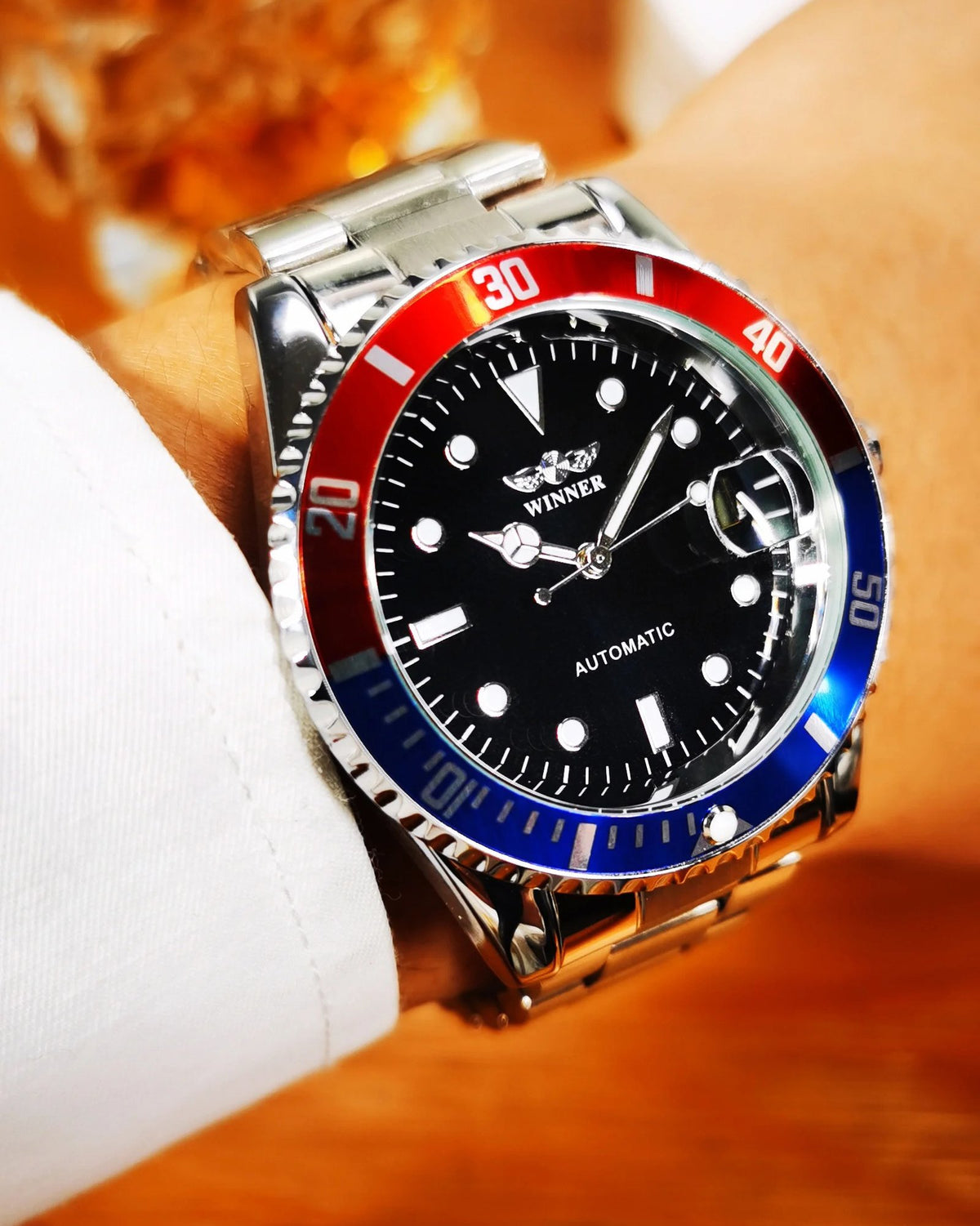Cadran noir de la montre automatique homme