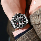 Montre chronographe homme quartz, vue de profil