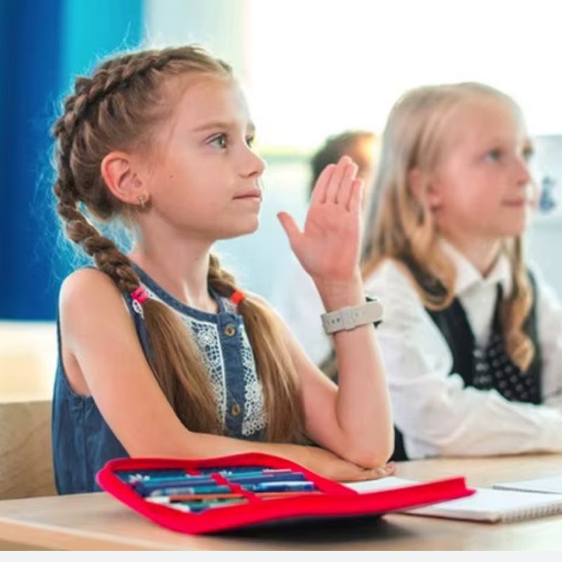 Montre connectée enfant GPS Sécurité Plus - vue 2 - Montrelio