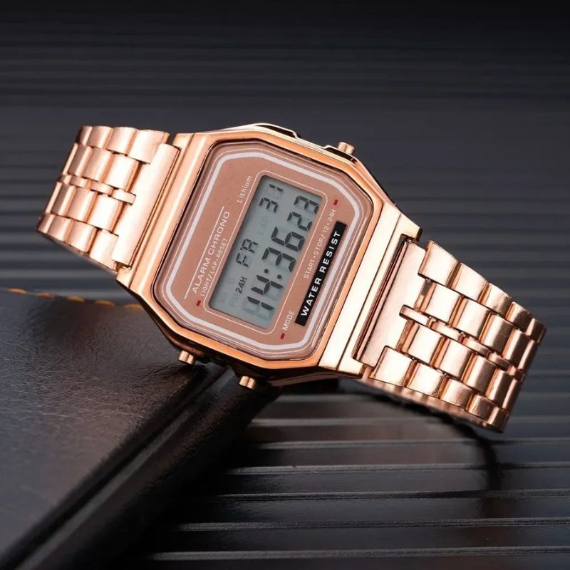 Montre Digitale Femme au Bracelet Métal Finition Brillante - vue 5 - Montrelio