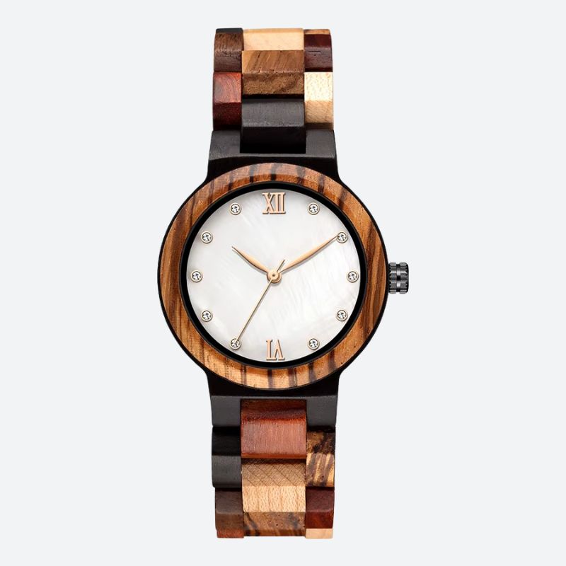 Montre en bois femme patchwork de bois chic, vue de face