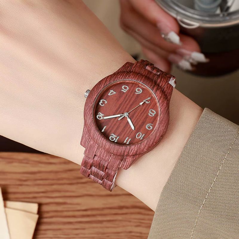 Cadran de la montre en bois femme quartz