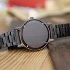 Montre en Bois pour Homme, Design Minimaliste et Élégant - vue 6 - Montrelio