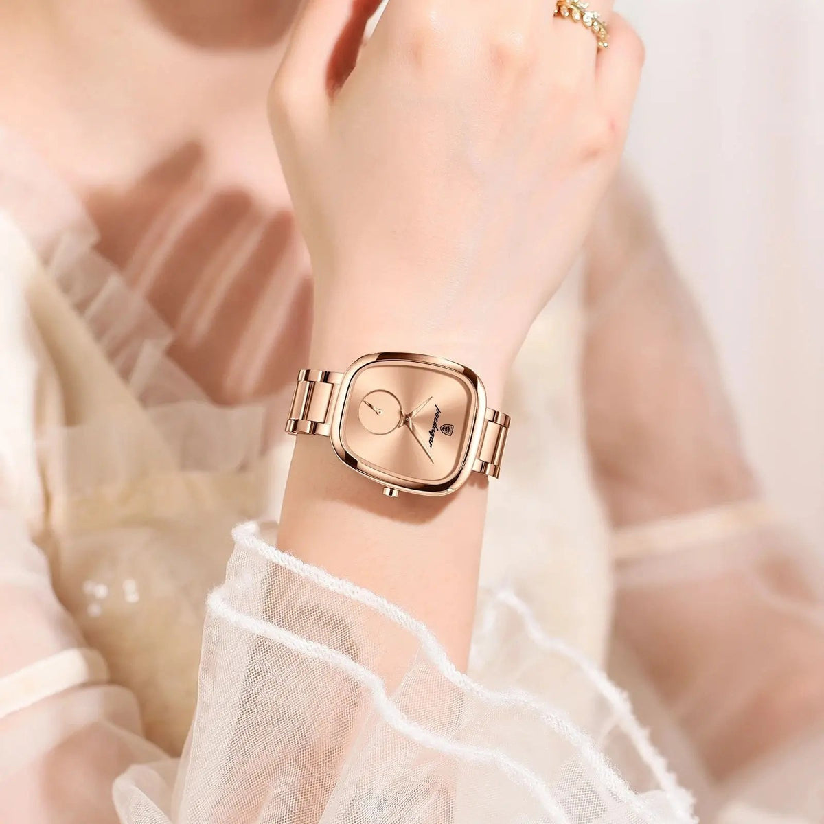 Montre Femme Élégante Quartz, Acier Étanche - vue 4 - Montrelio