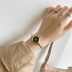 Montre Luxe Quartz Femme Bracelet Jonc Torsadé Style Bijou - vue 5 - Montrelio