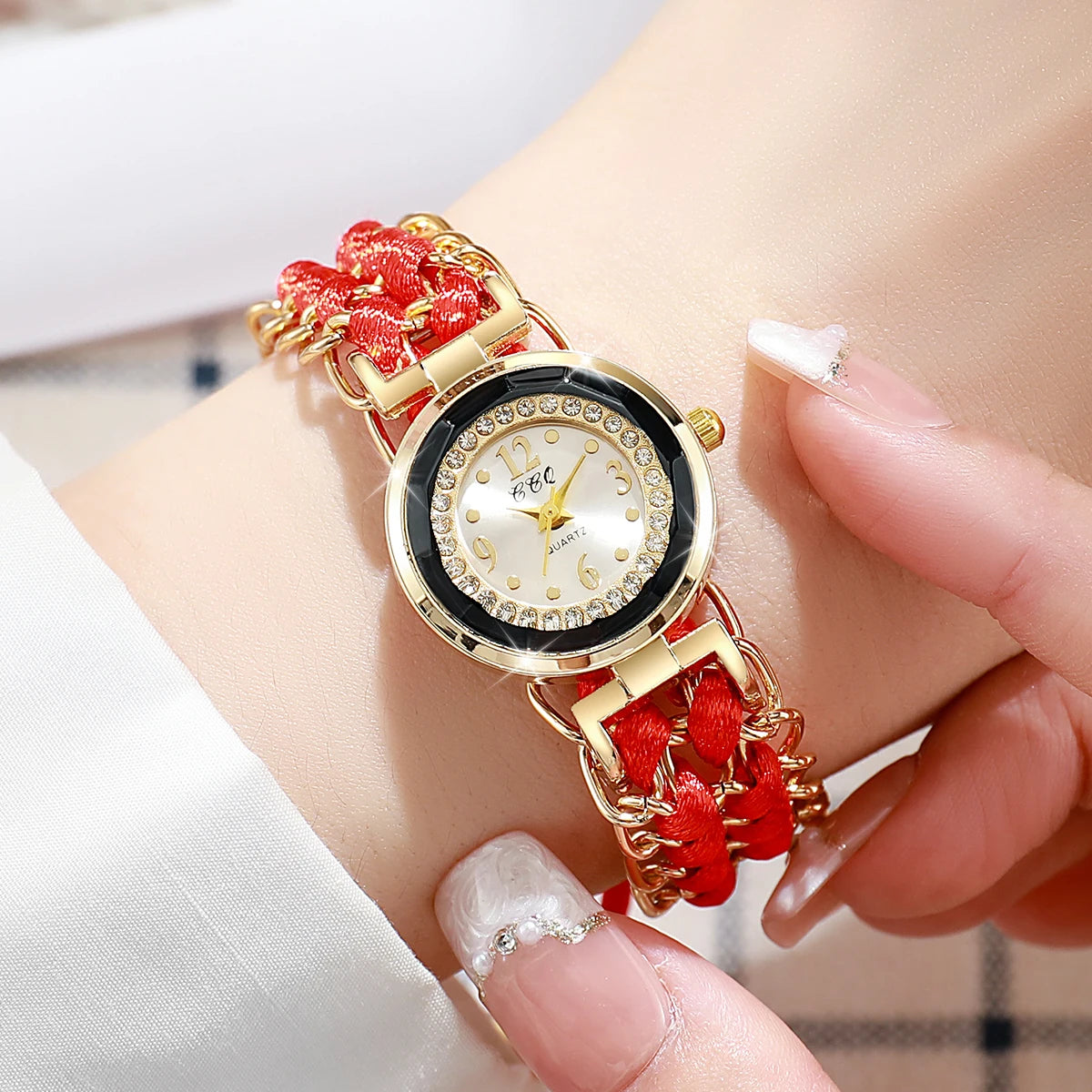 Montre Luxe Quartz Femme Bracelet Tressé Chaîne Style Mode - vue 5 - Montrelio