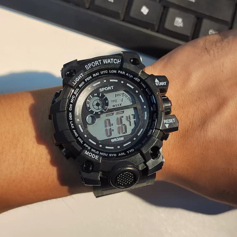 Montre Sport Digitale Homme 50 mm Robuste - vue 6 - Montrelio