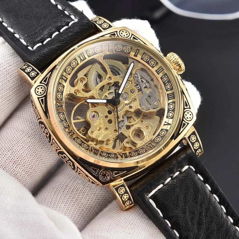 Montre Squelette Homme Automatique Design Gravé - vue 5 - Montrelio