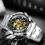 Mécanisme apparent de la montre squelette homme sportive