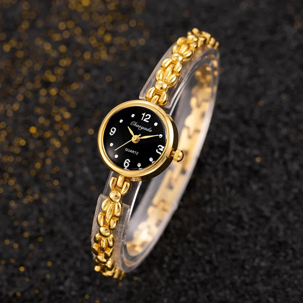 Montre Vintage Femme Bracelet Bijou Petit Cadran Rond - vue 5 - Montrelio