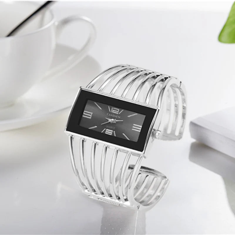 Montre Vintage Femme Jonc Ajouré Cadran Rectangulaire - vue 5 - Montrelio