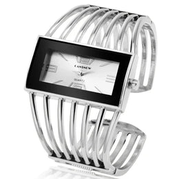 Montre Vintage Femme Jonc Ajouré Cadran Rectangulaire