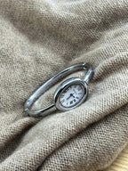 Montre Vintage Femme Ovale Élégante - vue 5 - Montrelio