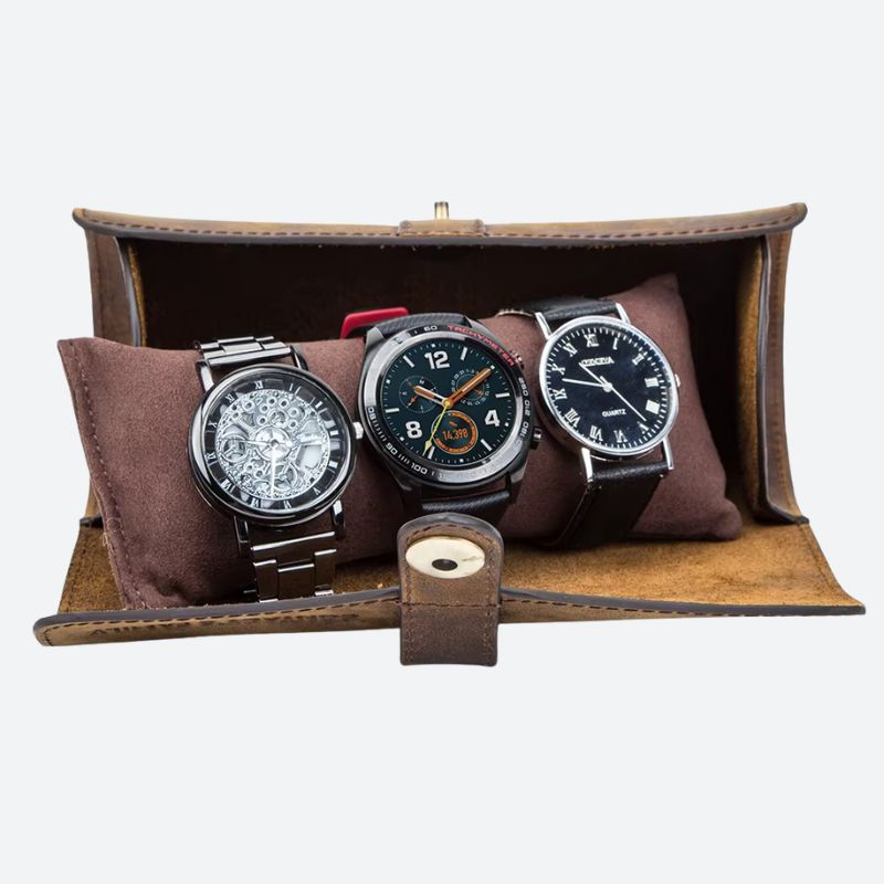 Rouleau à montres en cuir ouvert avec compartiments